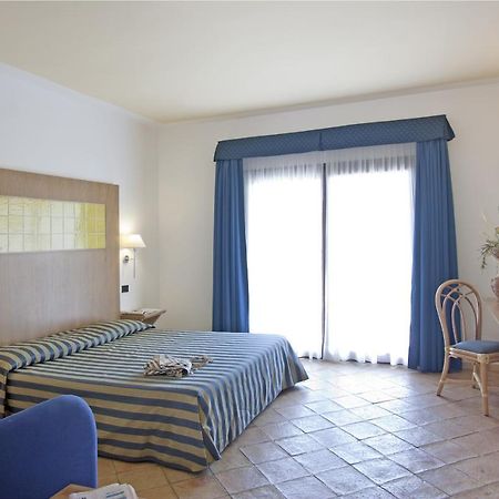 Th Le Castella - Baia Degli Dei Village Exterior photo