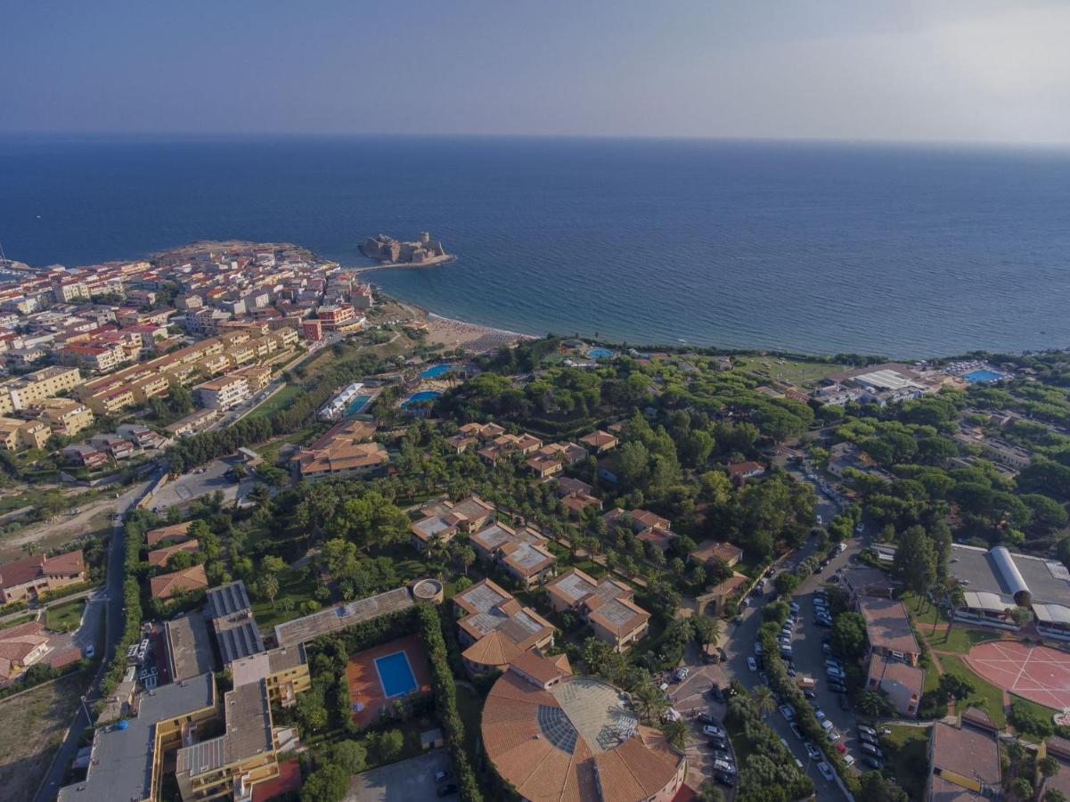 Th Le Castella - Baia Degli Dei Village Exterior photo